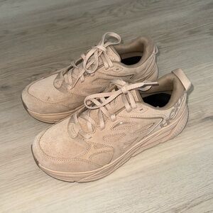 HOKA Clifton L Suede Sneaker